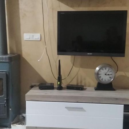 Apartman,,Siv,, Prijevor بودفا المظهر الخارجي الصورة